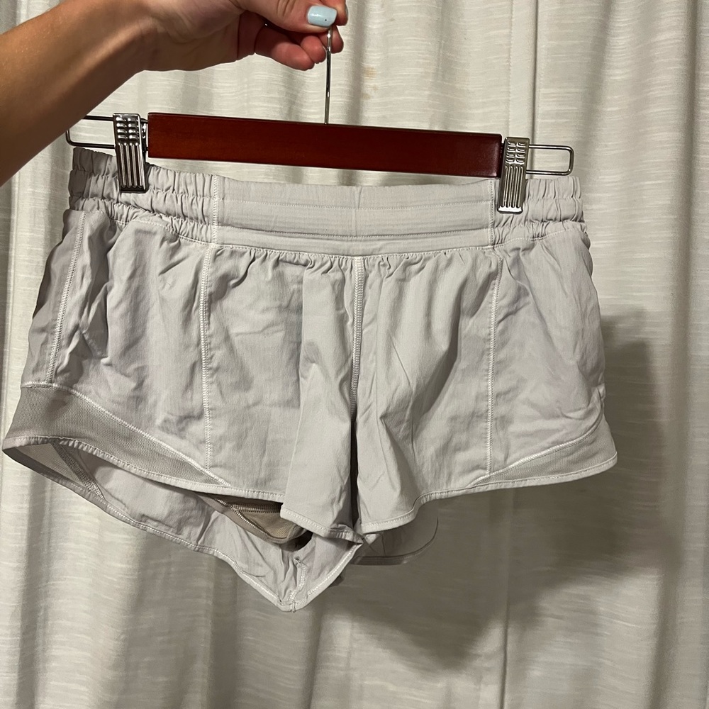 Lululemon hotty hot white shorts